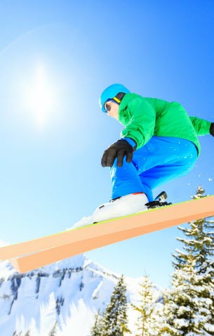 Quelles sont les différences entre le ski freeride et le ski freestyle ?